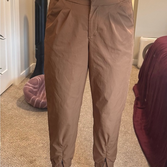 Nike Tech Pack Dri Fit Tan Pants - Picture 6 of 16
